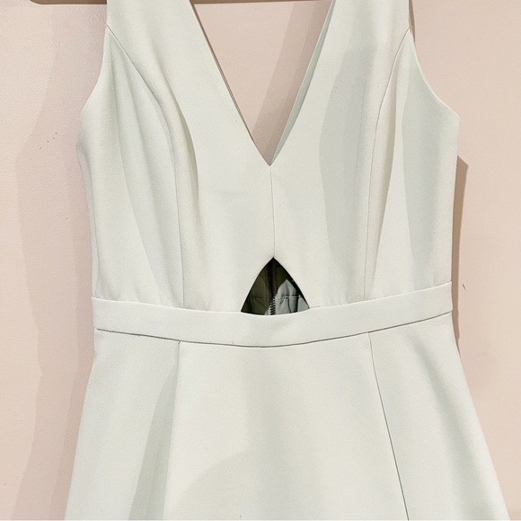 Alice + Olivia Nina Fit & Flare Mesh Cutout Detail Mint Aqua Green Mini Dress - Picture 6 of 15